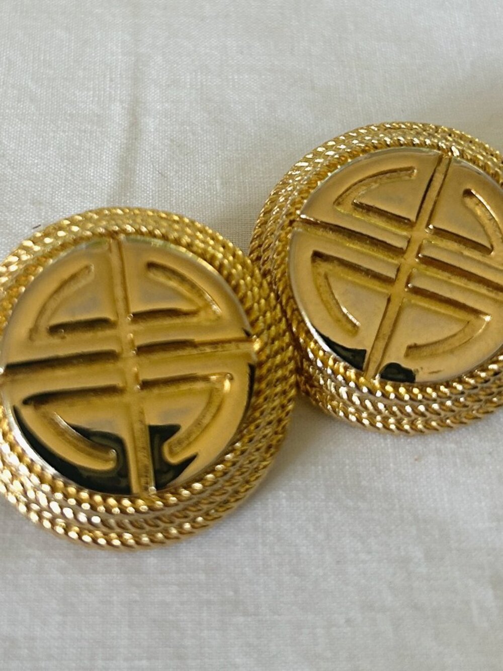 Vintage Givenchy 4G Logo Gold Tone Clip On Earrings Paris New York Signed